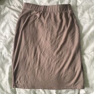 Naked wardrobe stretchy skirt size M
